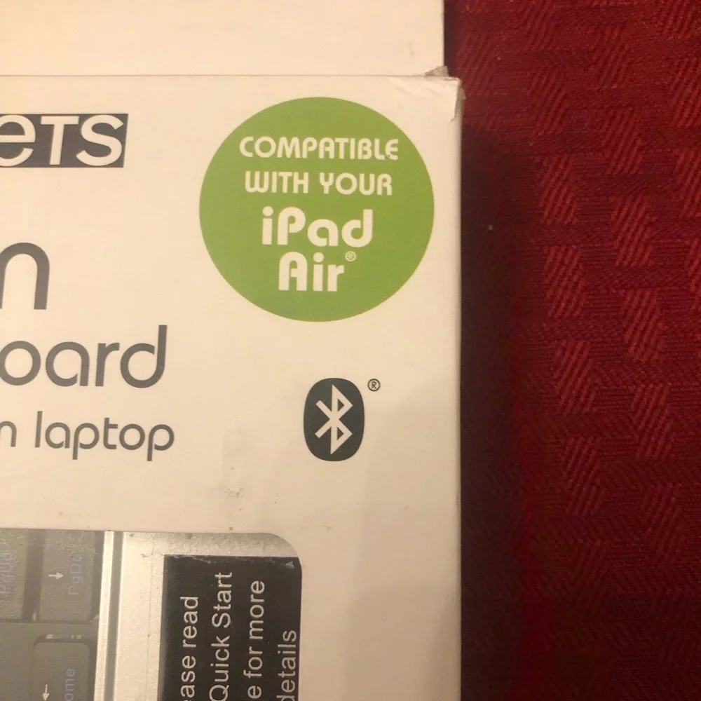 DIGITAL GADGETS ULTRA THIN BLUETOOTH KEYBOARD FOR IPAD AIR